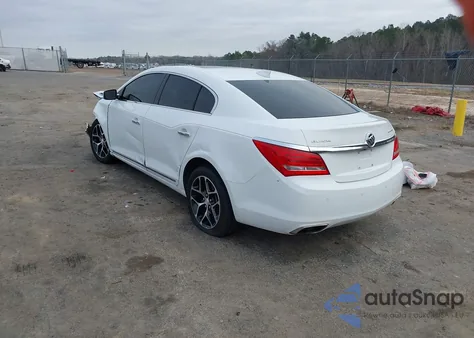 2016 Buick Lacrosse Sport Touring z USA, uszkodzony, nr VIN 1G4G45G31GF180902